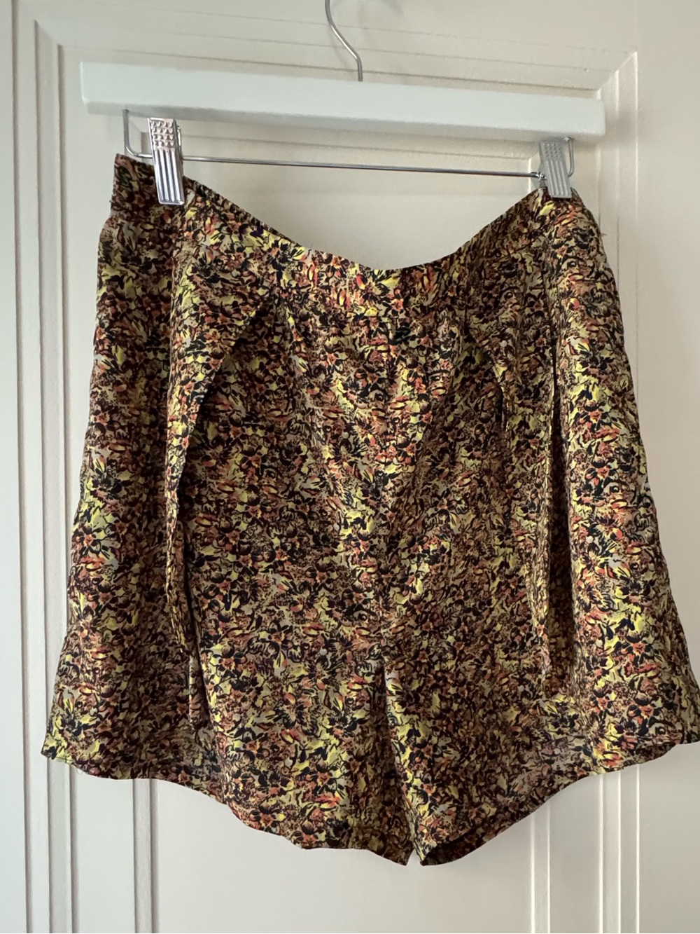 Anthropologie Floral Elastic-Waist Shorts